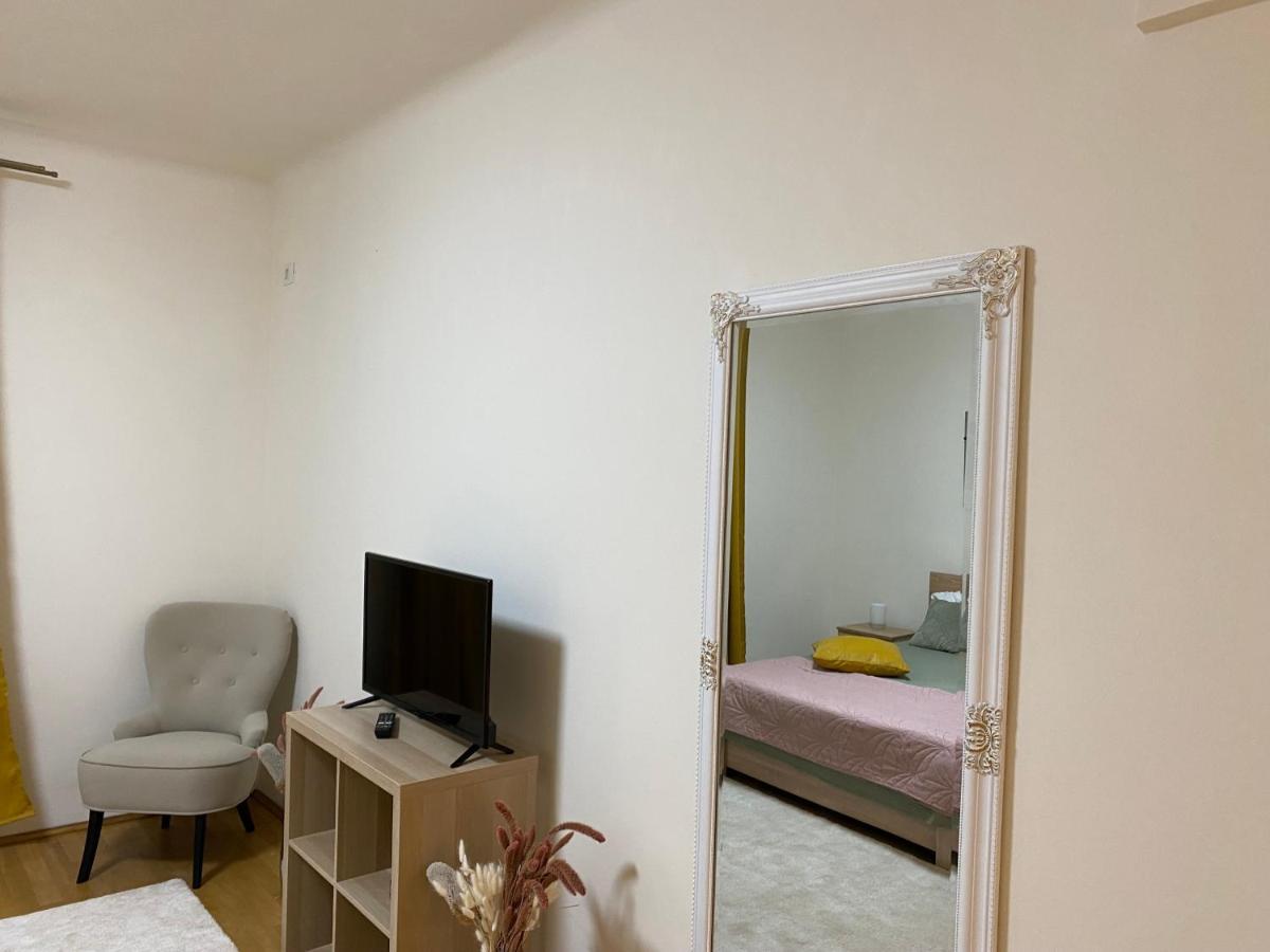 Downtown Apartment Boutique Green Garden Unirii Bucarest Exterior foto