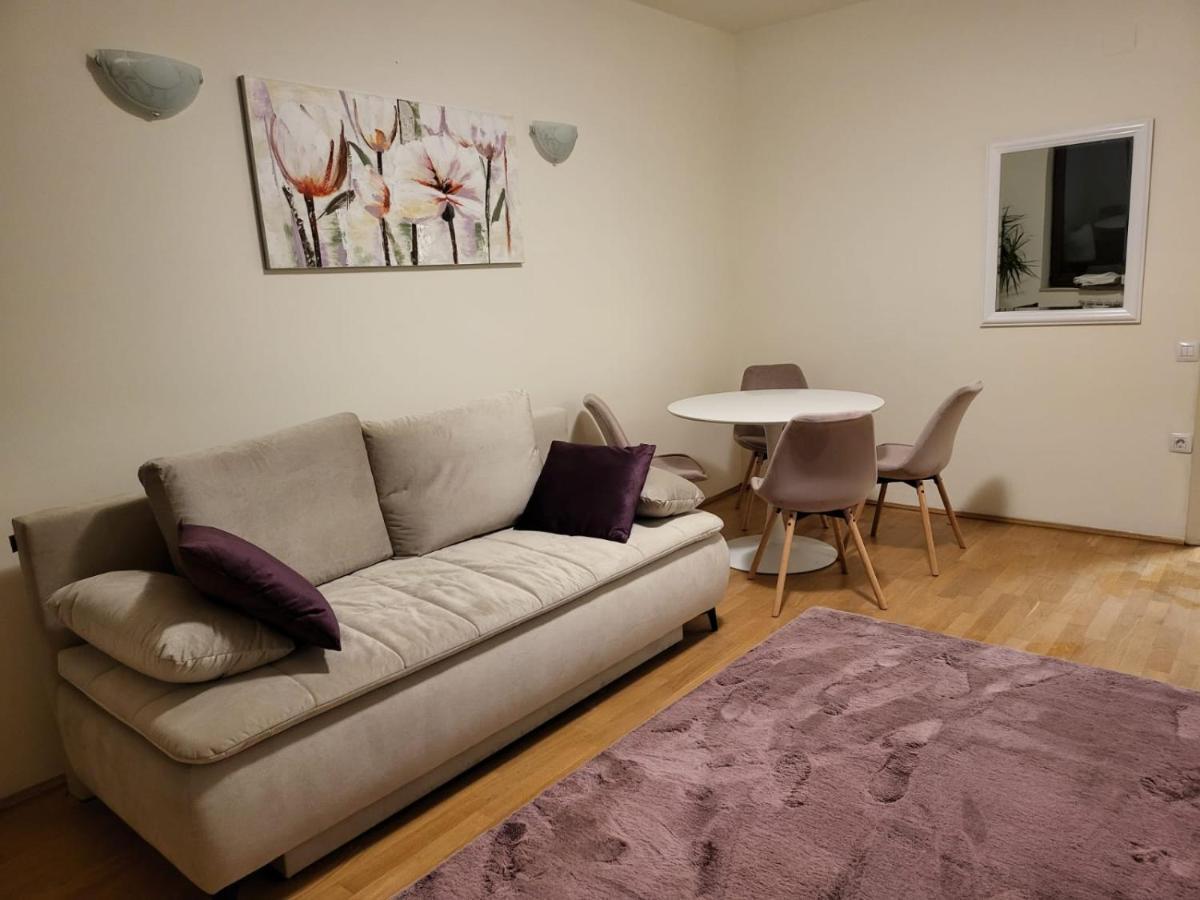 Downtown Apartment Boutique Green Garden Unirii Bucarest Exterior foto