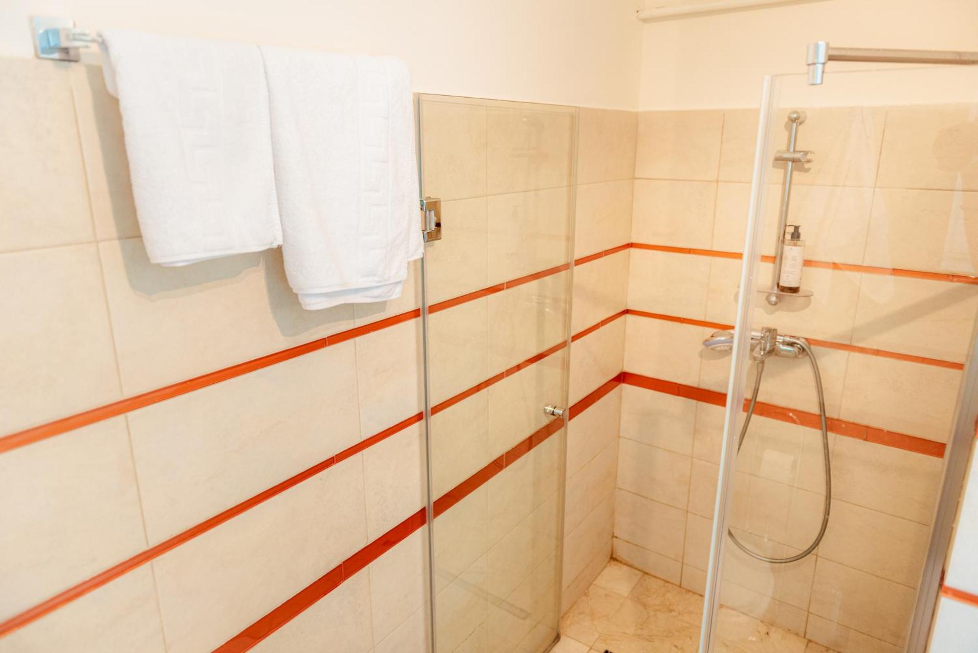Downtown Apartment Boutique Green Garden Unirii Bucarest Exterior foto